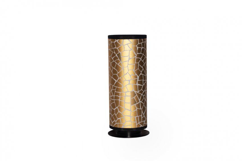 Gold background model 02